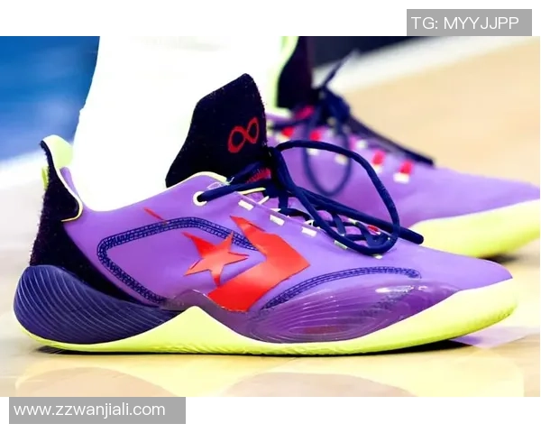 球星们的脚下之选：当下最受欢迎的足球鞋品牌与型号揭秘